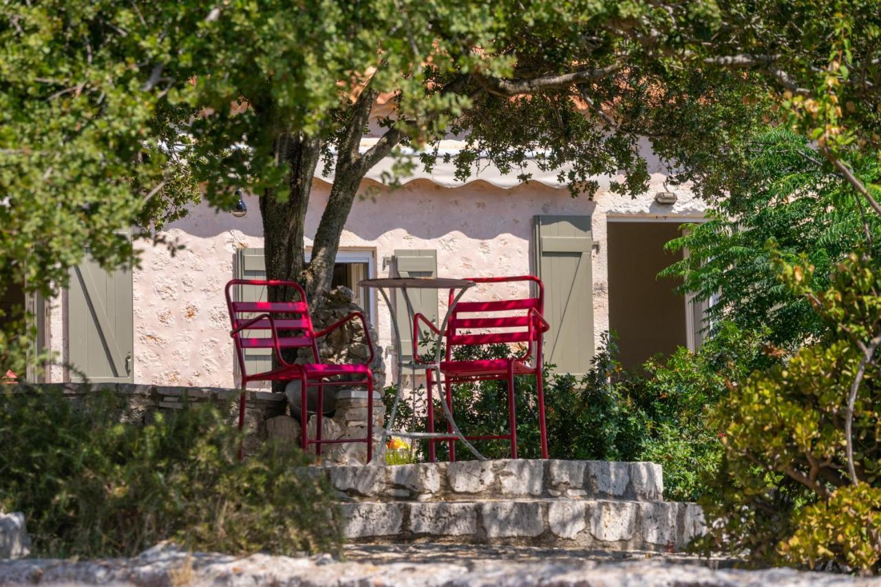 Stone Cottages Khalikeri Bagian luar foto